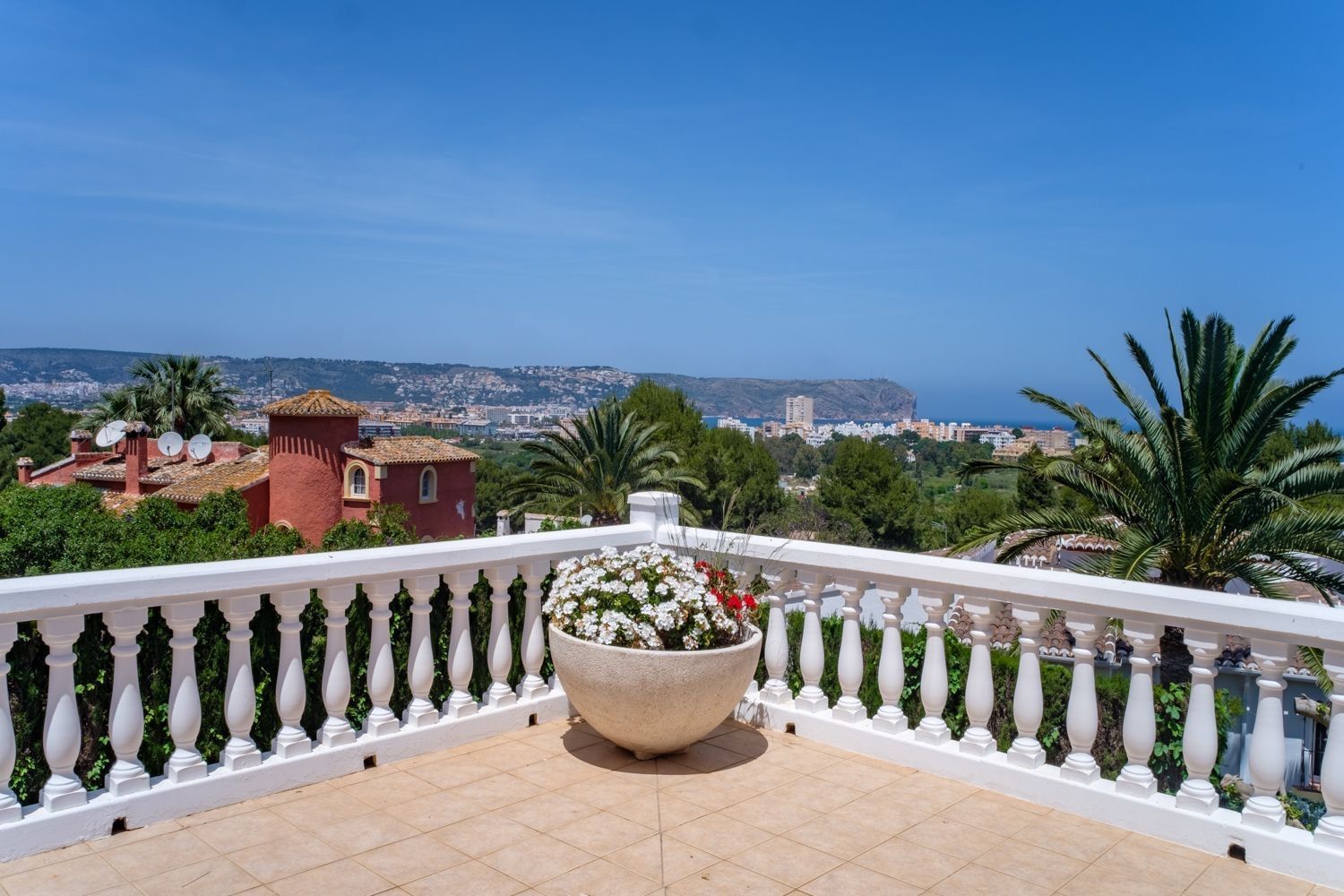 Villa in Javea, Alicante, Spanien 4 Schlafzimmer, 220 m2 Nr. 95569