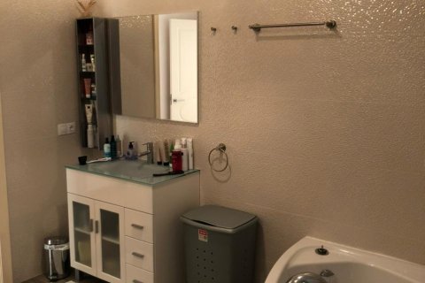 Talo myytävänä Lloret de Mar, Girona, Espanja, 4 makuuhuonetta, 330 m2 No. 23016 - kuva 14
