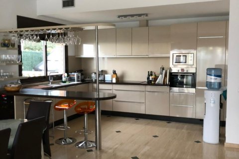 Talo myytävänä Lloret de Mar, Girona, Espanja, 4 makuuhuonetta, 330 m2 No. 23016 - kuva 6