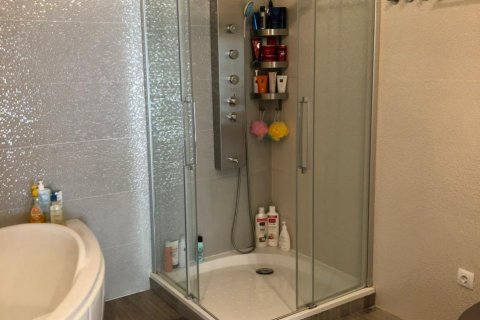 Talo myytävänä Lloret de Mar, Girona, Espanja, 4 makuuhuonetta, 330 m2 No. 23016 - kuva 16