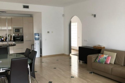 Talo myytävänä Lloret de Mar, Girona, Espanja, 4 makuuhuonetta, 330 m2 No. 23016 - kuva 7