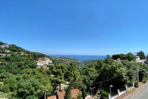 Hus till salu Lloret de Mar, Girona, Spanien 5 sovrum, 269 kvm. Nr. 23008 - foto 16
