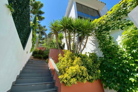 Hus till salu Lloret de Mar, Girona, Spanien 5 sovrum, 269 kvm. Nr. 23008 - foto 2