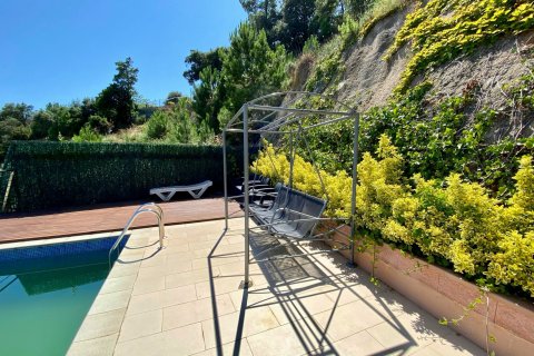 Hus till salu Lloret de Mar, Girona, Spanien 5 sovrum, 269 kvm. Nr. 23008 - foto 15