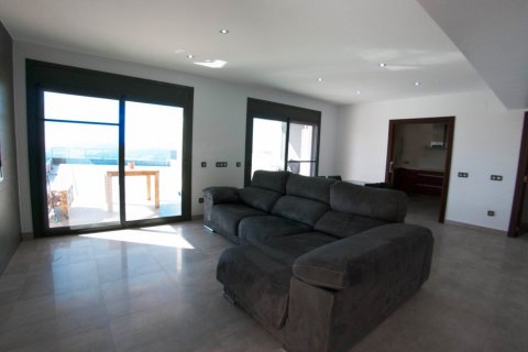 House for sale Lloret de Mar, Girona, Spain 4 bedrooms, 584 sq.m. No. 22971 - photo 5