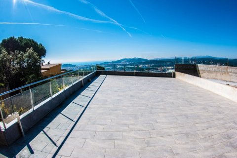 House for sale Lloret de Mar, Girona, Spain 4 bedrooms, 584 sq.m. No. 22971 - photo 2