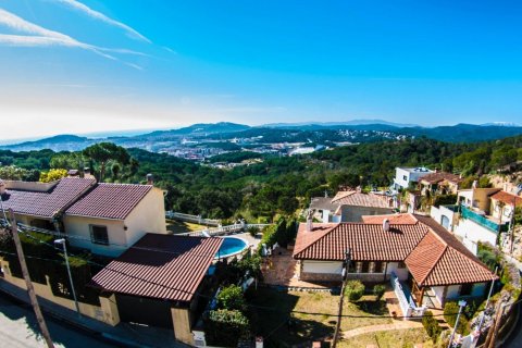 House for sale Lloret de Mar, Girona, Spain 4 bedrooms, 584 sq.m. No. 22971 - photo 3