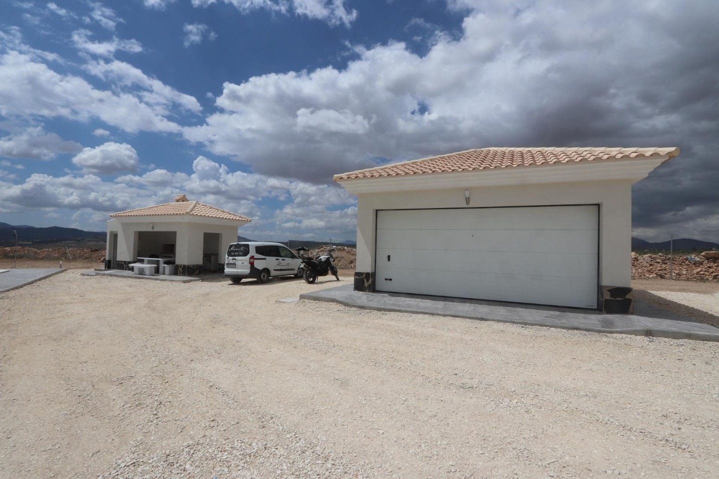 Villa in Pinoso, Alicante, Spain 4 bedrooms, 180 sq.m. No. 87434