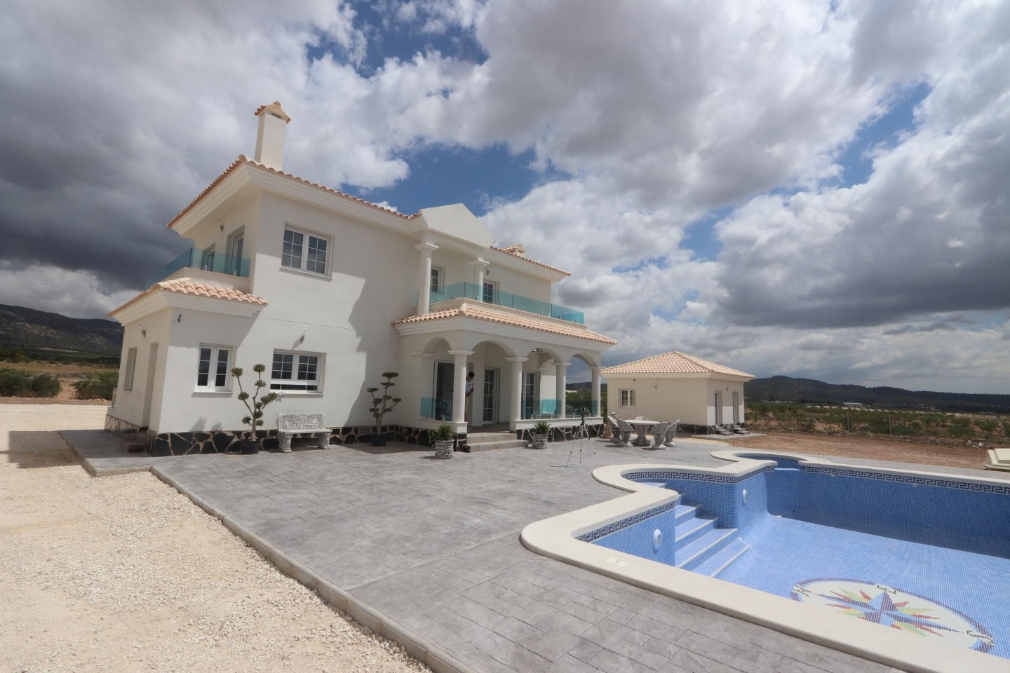 Villa in Pinoso, Alicante, Spain 4 bedrooms, 180 sq.m. No. 87434