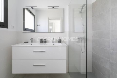 Villa till salu i Calasparra, Murcia, Spanien 2 sovrum, 77 kvm. Nr. 99469 - foto 16