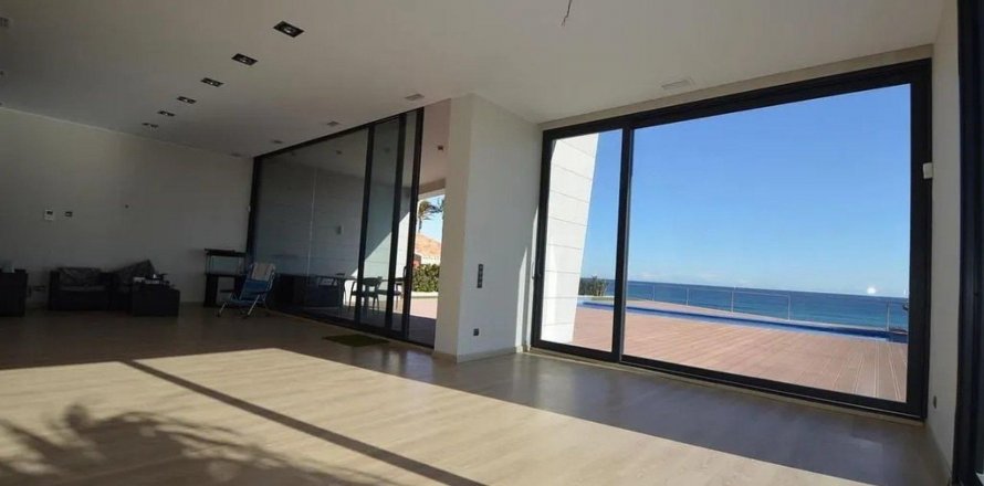 Villa Cabo Roig, Alicante, Spānijā 6 istabas, 459 m2 Nr. 113193