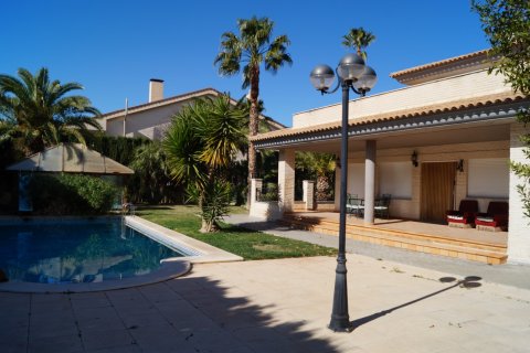 Villa pārdošanā Elda, Alicante, Spānijā 4 istabas, 414 m2 Nr. 116357 - attēls 9