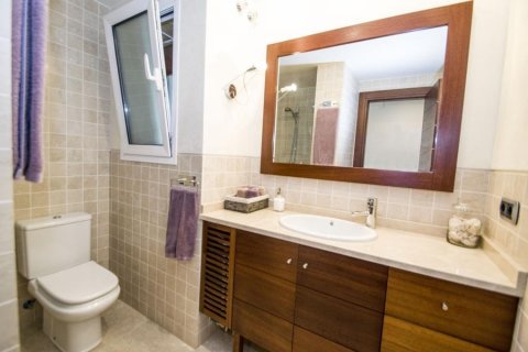 Apartment à vendre Torrevieja, Alicante, Espagne, 3 chambres, 150 m2 No. 113862 - photo 7