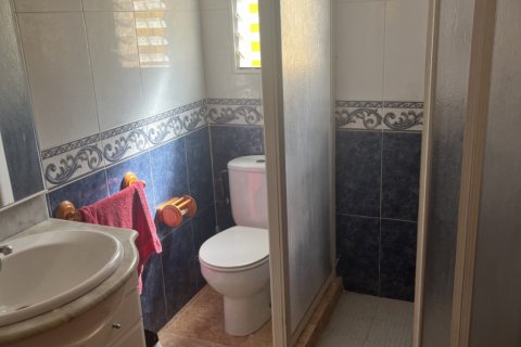 Villa en venta Punta Prima, Alicante, España 4 dormitorios, 250 m2 No. 113855 - foto 13