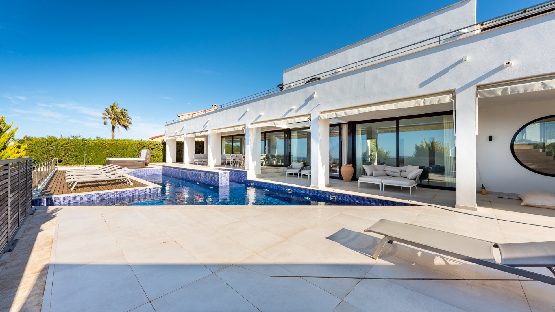 Villa in Badia Blava, Mallorca, Spain 5 bedrooms, 575 sq.m. No. 87580