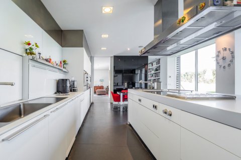 Huvila myytävänä Pozuelo de Alarcon, Madrid, Espanja, 8 makuuhuonetta, 1.51 m2 No. 106763 - kuva 27
