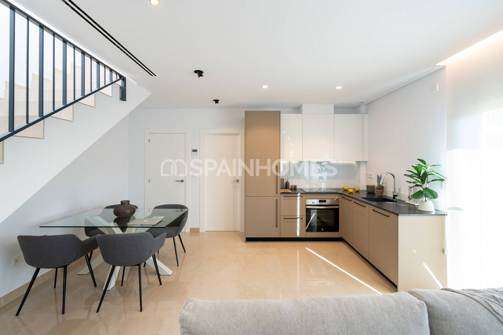 Villa a Santa Pola, Alicante, Spagna 3 camere da letto, 86 mq. N° 92104
