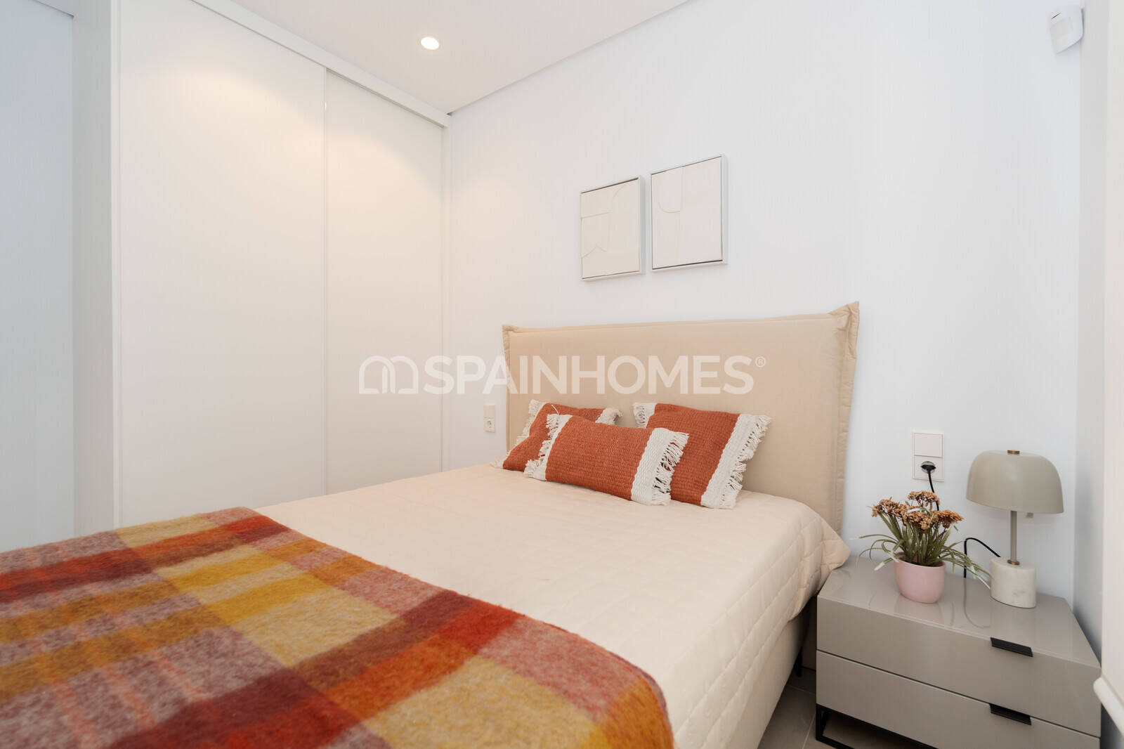 Villa a Santa Pola, Alicante, Spagna 3 camere da letto, 86 mq. N° 92104