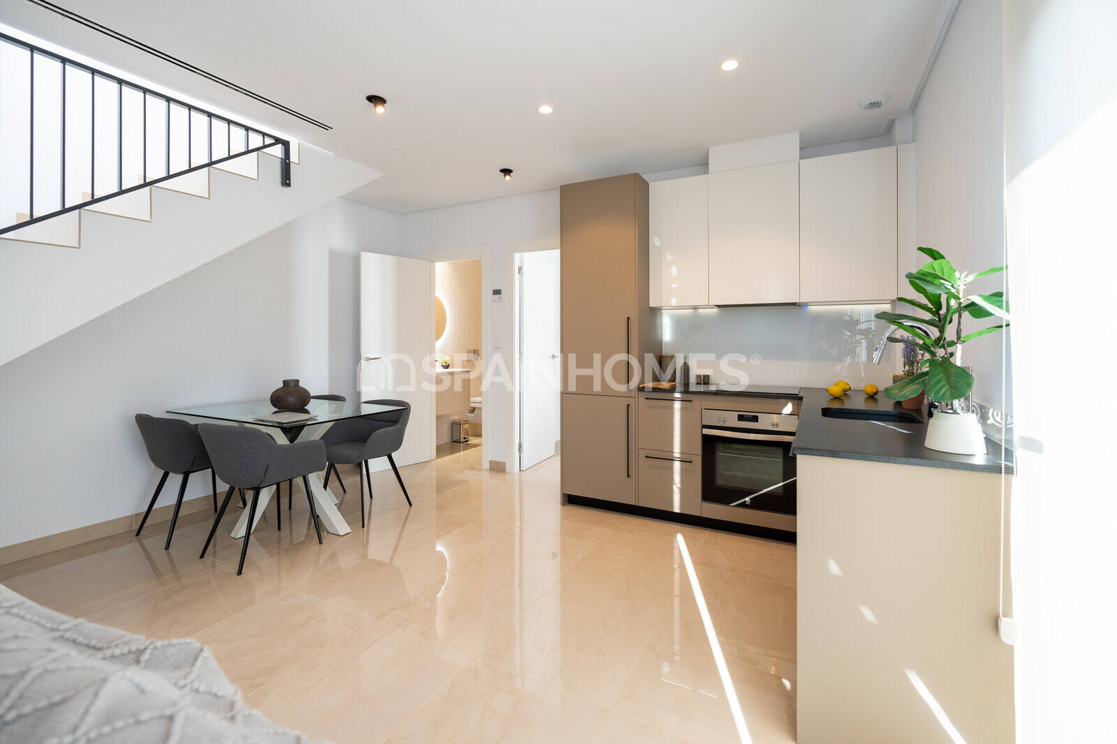 Villa a Santa Pola, Alicante, Spagna 3 camere da letto, 86 mq. N° 92104