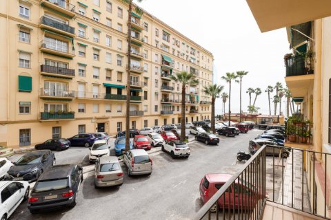 Apartment for sale Malaga, Spain 4 bedrooms, 120 sq.m. No. 109757 - photo 1