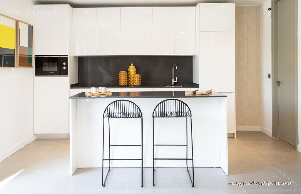 Apartamento en Torremolinos, Málaga, España 4 dormitorios, 150 m2 No. 108489