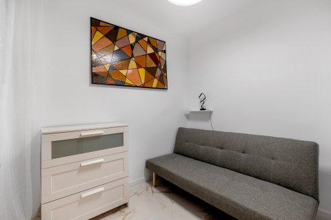 Apartment for sale Torrevieja, Alicante, Spain 3 bedrooms, 77 sq.m. No. 117270 - photo 11