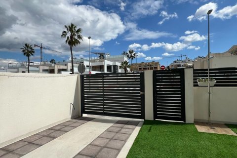 Villa in vendita Benijofar, Alicante, Spagna 2 camere da letto, 110 mq. N° 117269 - foto 3