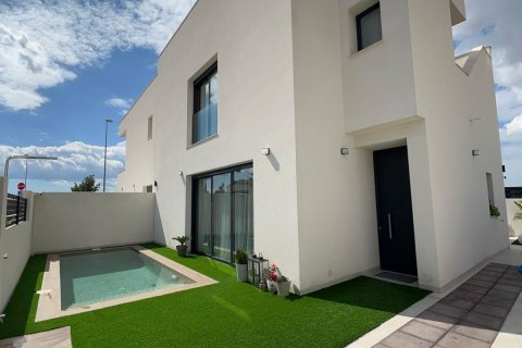 Villa in vendita Benijofar, Alicante, Spagna 2 camere da letto, 110 mq. N° 117269 - foto 1