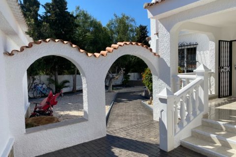 Villa pārdošanā Ciudad Quesada, Alicante, Spānijā 3 istabas,  Nr. 118719 - attēls 8