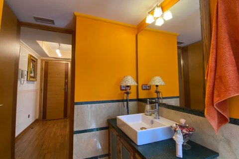 Apartment for sale Guardamar del Segura, Alicante, Spain 4 bedrooms, 83 sq.m. No. 118717 - photo 10