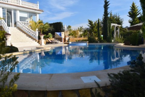 Villa for sale Ciudad Quesada, Alicante, Spain 5 bedrooms, 250 sq.m. No. 118718 - photo 5