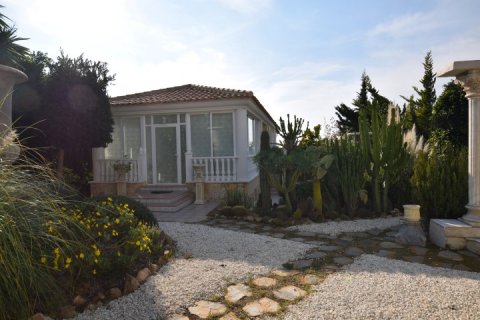 Villa for sale Ciudad Quesada, Alicante, Spain 5 bedrooms, 250 sq.m. No. 118718 - photo 10