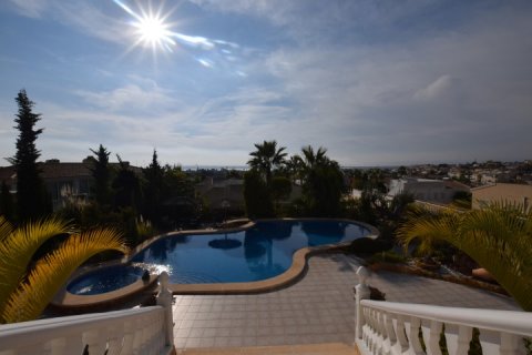 Villa for sale Ciudad Quesada, Alicante, Spain 5 bedrooms, 250 sq.m. No. 118718 - photo 29