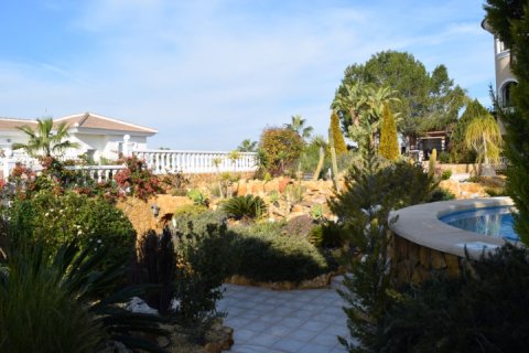 Villa for sale Ciudad Quesada, Alicante, Spain 5 bedrooms, 250 sq.m. No. 118718 - photo 4