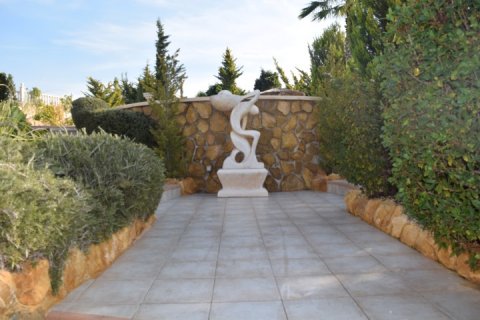 Villa for sale Ciudad Quesada, Alicante, Spain 5 bedrooms, 250 sq.m. No. 118718 - photo 7
