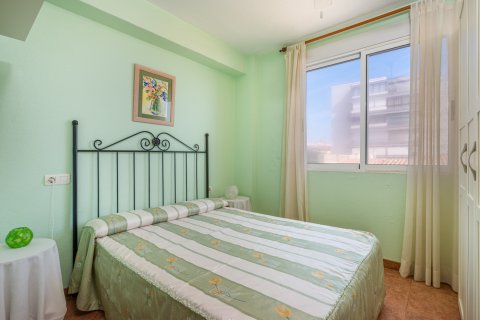 Продажа виллы в Гуардамар-дель-Сегура, Аликанте, Испания 7 спален, 266м2 №118716 - фото 18