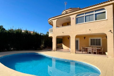 Villa for sale Los Balcones, Alicante, Spain 4 bedrooms, 325 sq.m. No. 115240 - photo 9