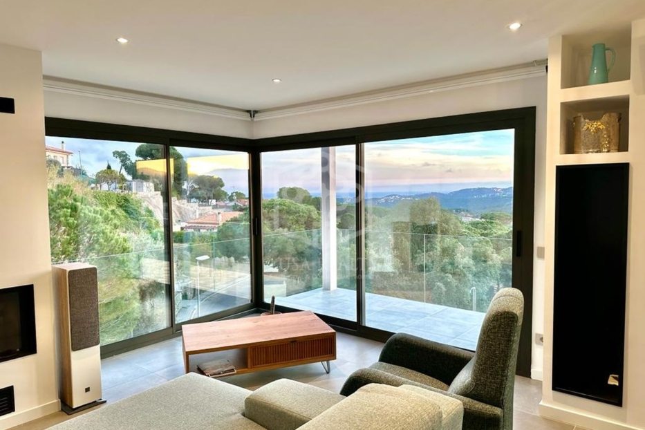 Villa in Lloret de Mar, Girona, Spanien 4 Schlafzimmer, 387 m2 Nr. 96999