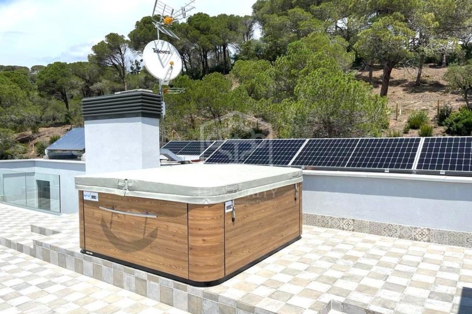 Villa in Lloret de Mar, Girona, Spanien 4 Schlafzimmer, 387 m2 Nr. 96999