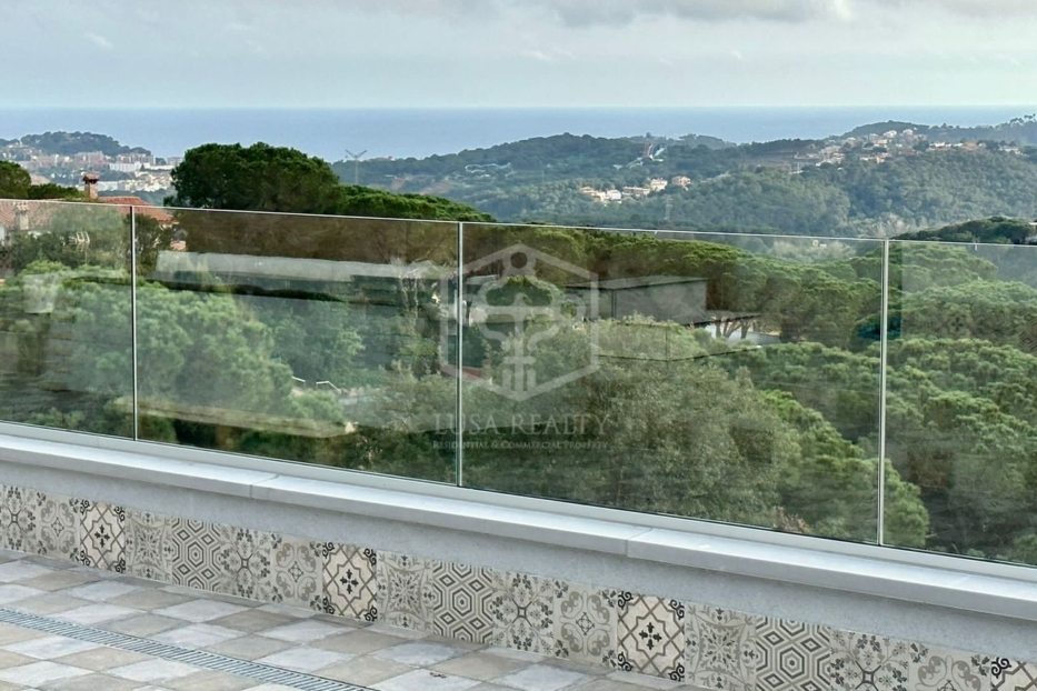 Villa in Lloret de Mar, Girona, Spanien 4 Schlafzimmer, 387 m2 Nr. 96999