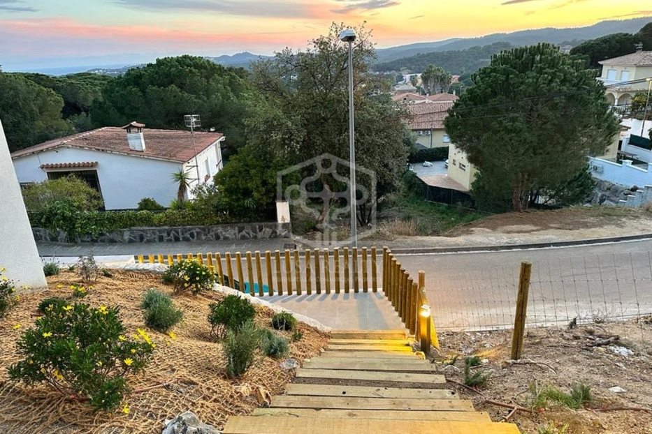 Villa in Lloret de Mar, Girona, Spanien 4 Schlafzimmer, 387 m2 Nr. 96999
