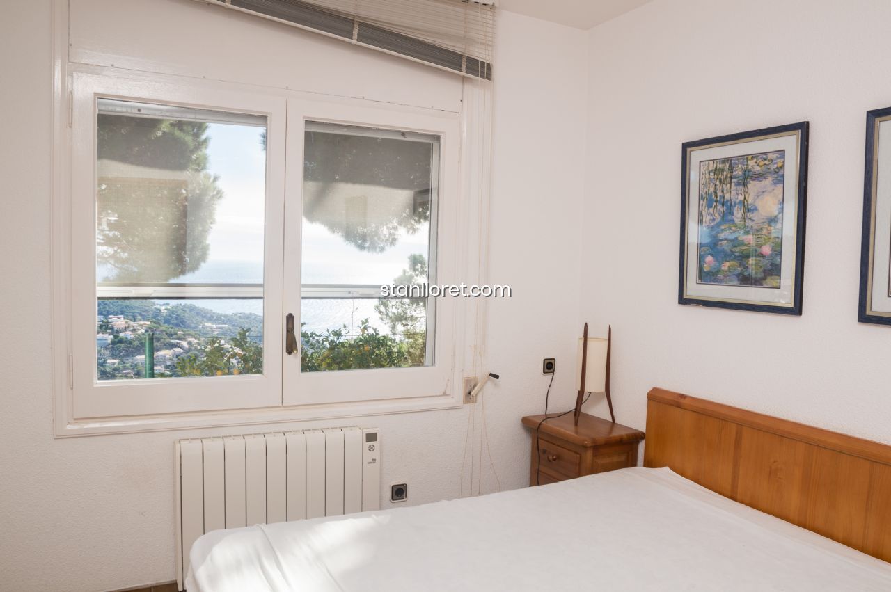 Villa in Lloret de Mar, Girona, Spanien 5 Schlafzimmer, 300 m2 Nr. 104037
