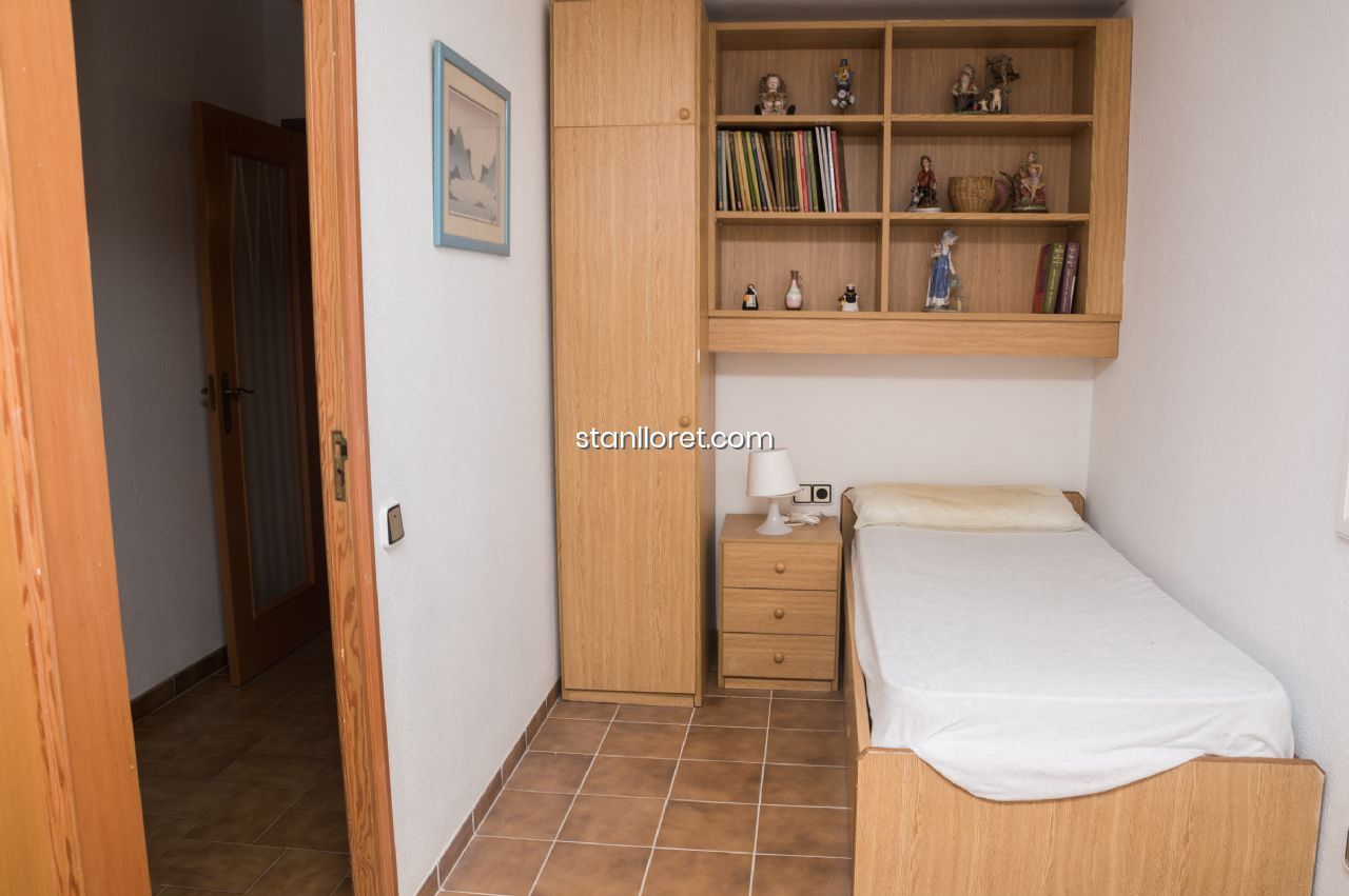 Villa in Lloret de Mar, Girona, Spanien 5 Schlafzimmer, 300 m2 Nr. 104037