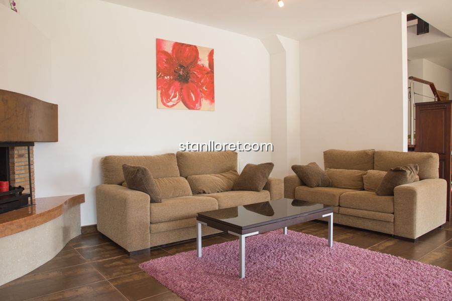 Villa en Lloret de Mar, Gerona, España 4 dormitorios, 223 m2 No. 104038