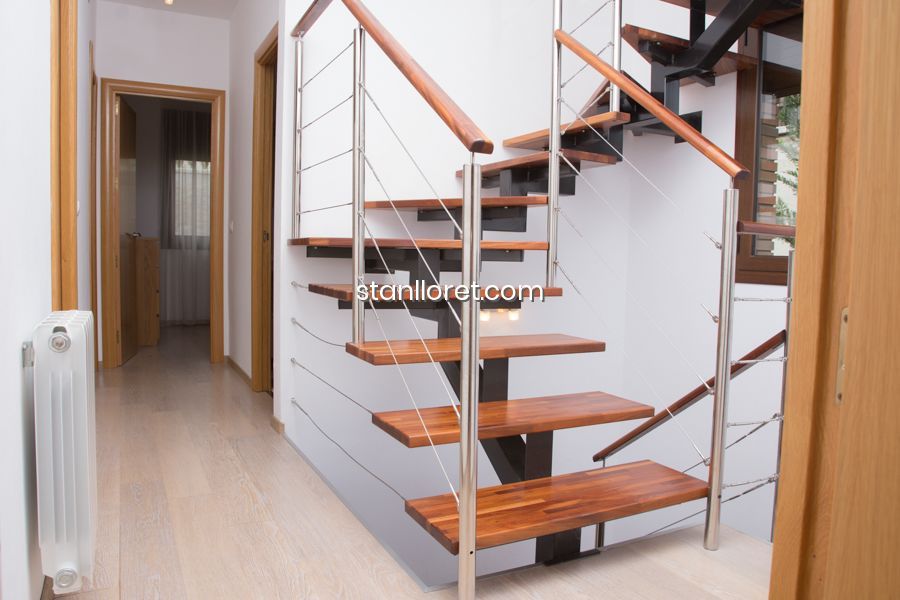 Villa en Lloret de Mar, Gerona, España 4 dormitorios, 223 m2 No. 104038