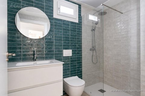 Villa for sale in El Campello, Alicante, Spain 3 bedrooms, 112 sq.m. No. 104980 - photo 11