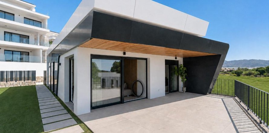 Villa in El Campello, Alicante, Spain 3 bedrooms, 112 sq.m. No. 104980