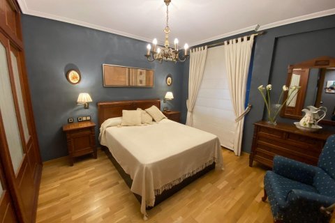 Huoneisto myytävänä Alicante, Espanja, 4 makuuhuonetta, 196 m2 No. 113444 - kuva 22