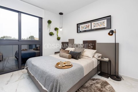 Продажа квартиры Ориуэла, Аликанте, Испания 2 спальни, 75м2 №83615 - фото 27