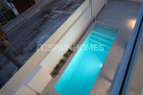 Villa till salu Pilar de la Horadada, Alicante, Spanien 3 sovrum, 197 kvm. Nr. 83614 - foto 16